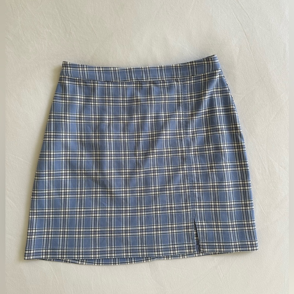 Hollister mini skirt size M